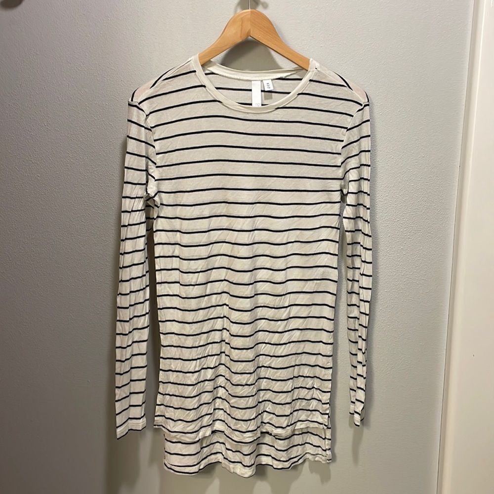 Brass Plum off white and black striped high long long sleeve woman’s shirt